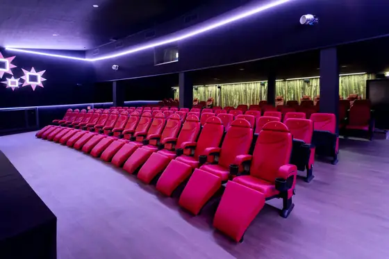 Kinosaal Apollo 2 – Blick in den Saal Apollo 2.
